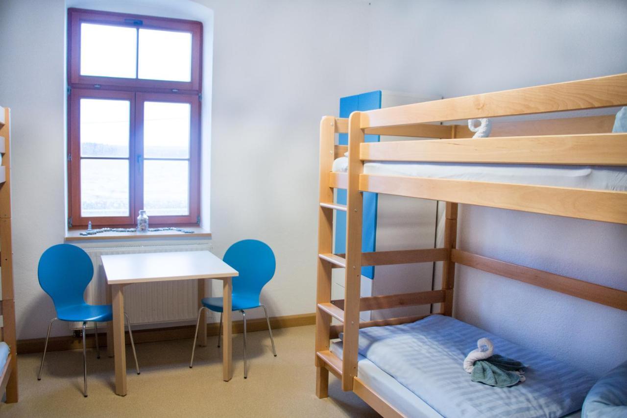 بيت شباب Teichcamp Grosshartmannsdorf المظهر الخارجي الصورة