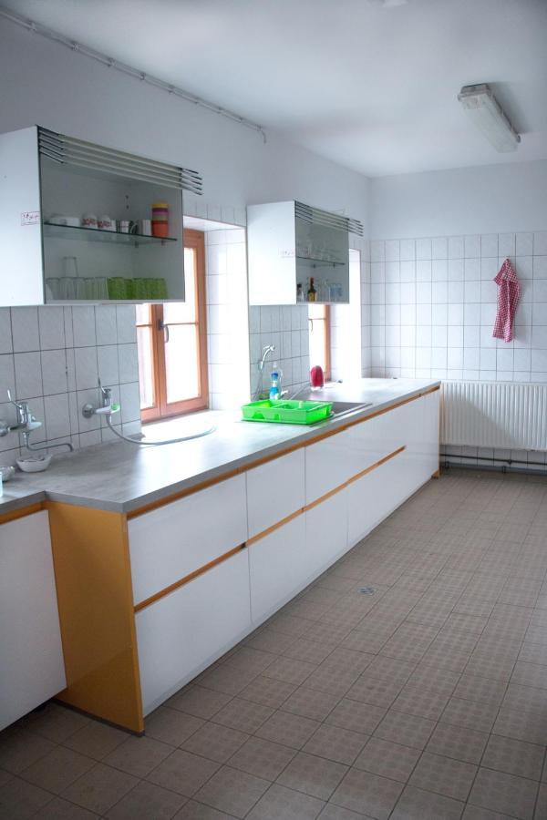 بيت شباب Teichcamp Grosshartmannsdorf المظهر الخارجي الصورة